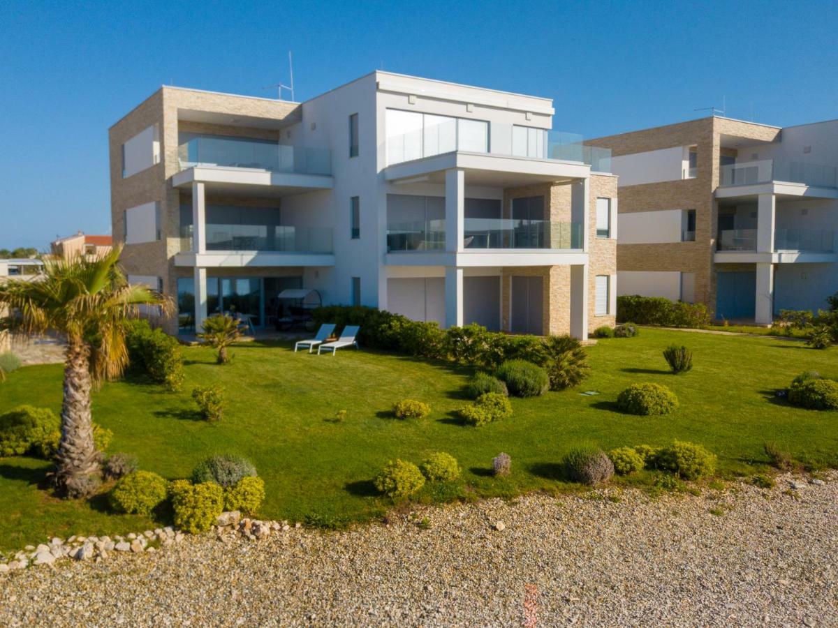 Unique Luxury Designers Apartment Right Next To The Beach Сукошан Экстерьер фото