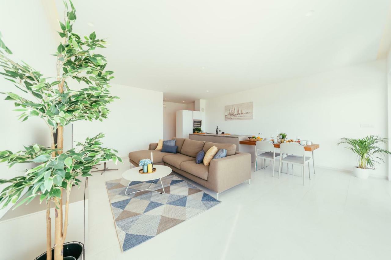 Unique Luxury Designers Apartment Right Next To The Beach Сукошан Экстерьер фото