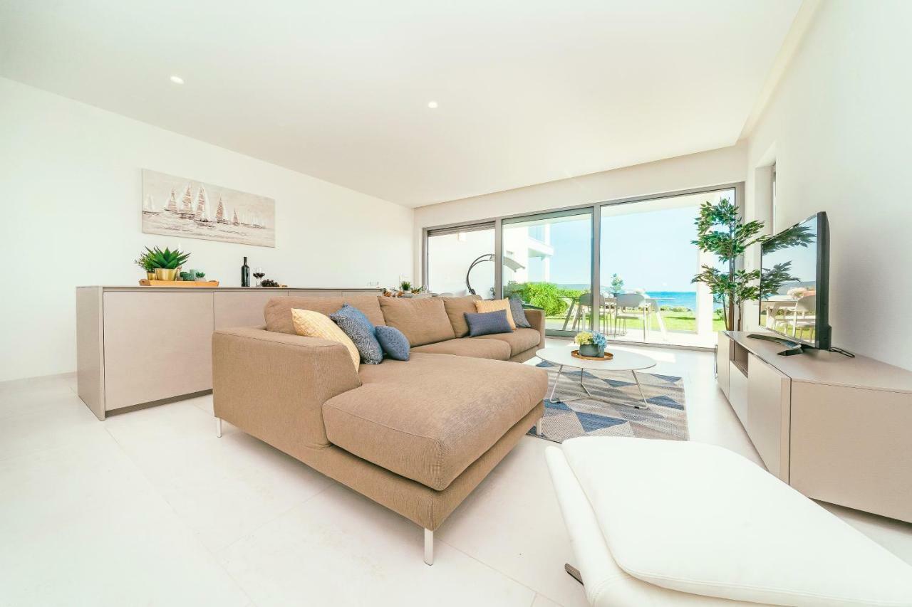 Unique Luxury Designers Apartment Right Next To The Beach Сукошан Экстерьер фото
